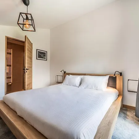 Apartment Elouera - By Emerald